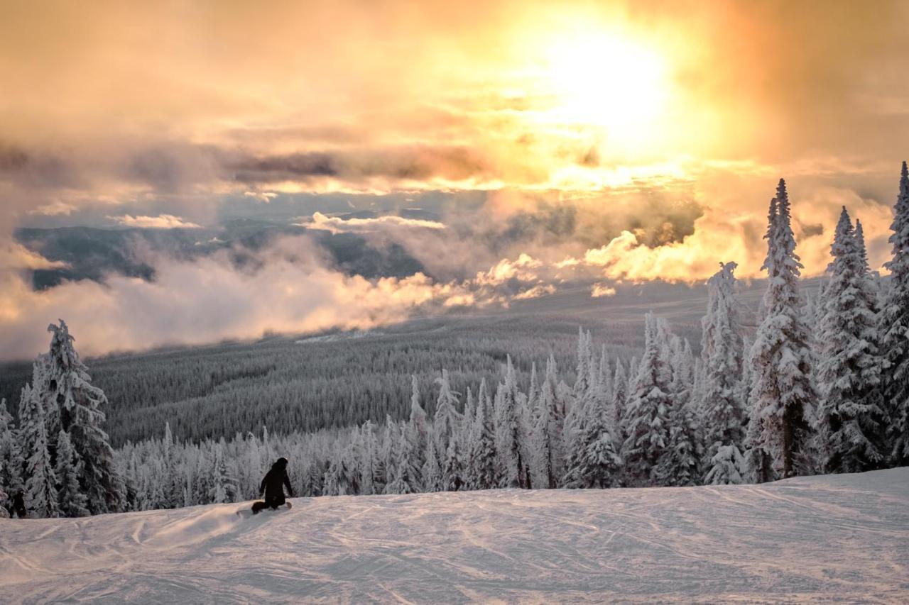 Chateau Big White エクステリア 写真