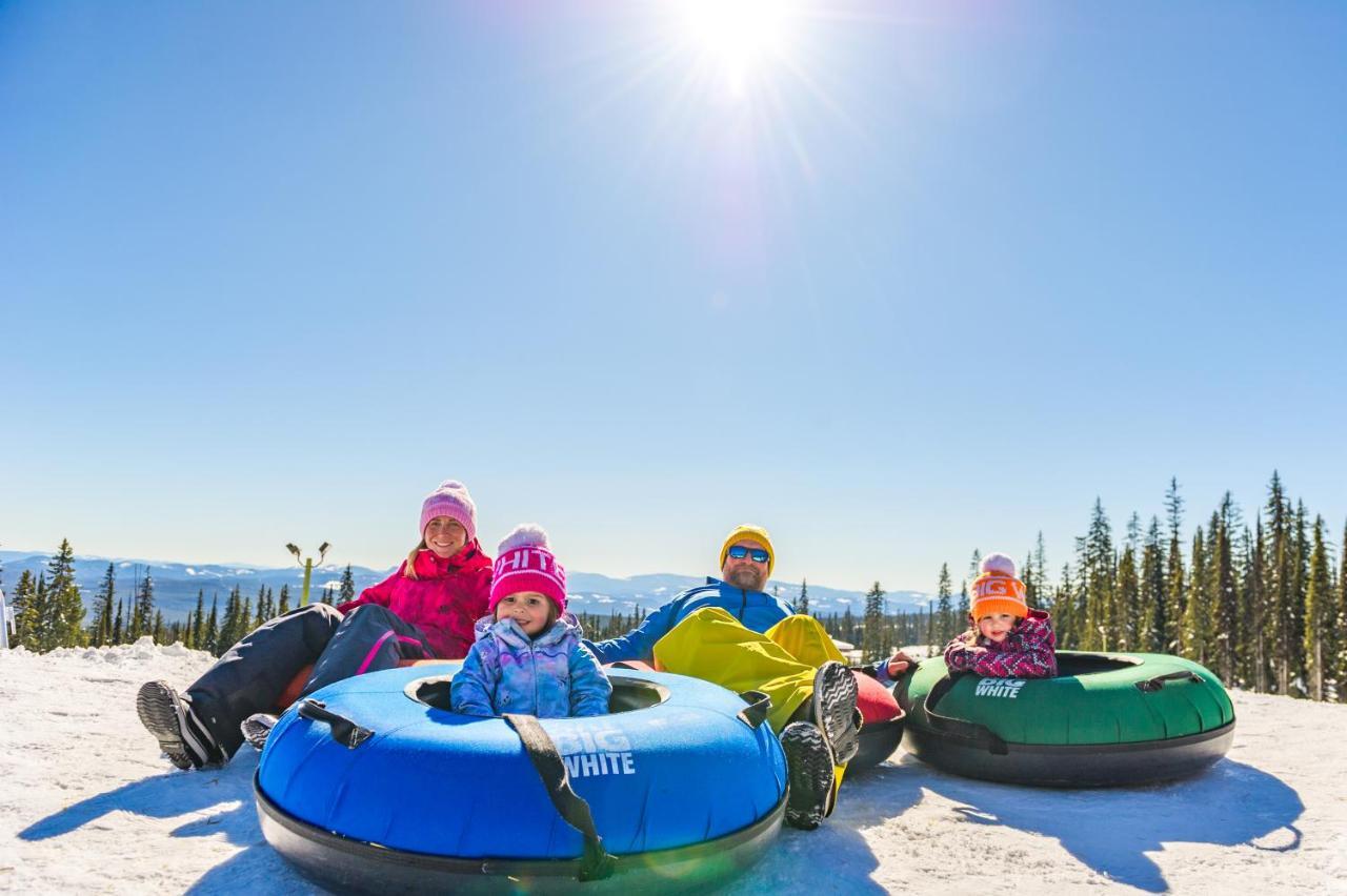 Chateau Big White エクステリア 写真